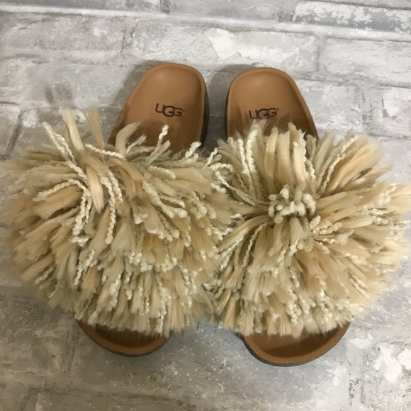 ugg cindy sandal